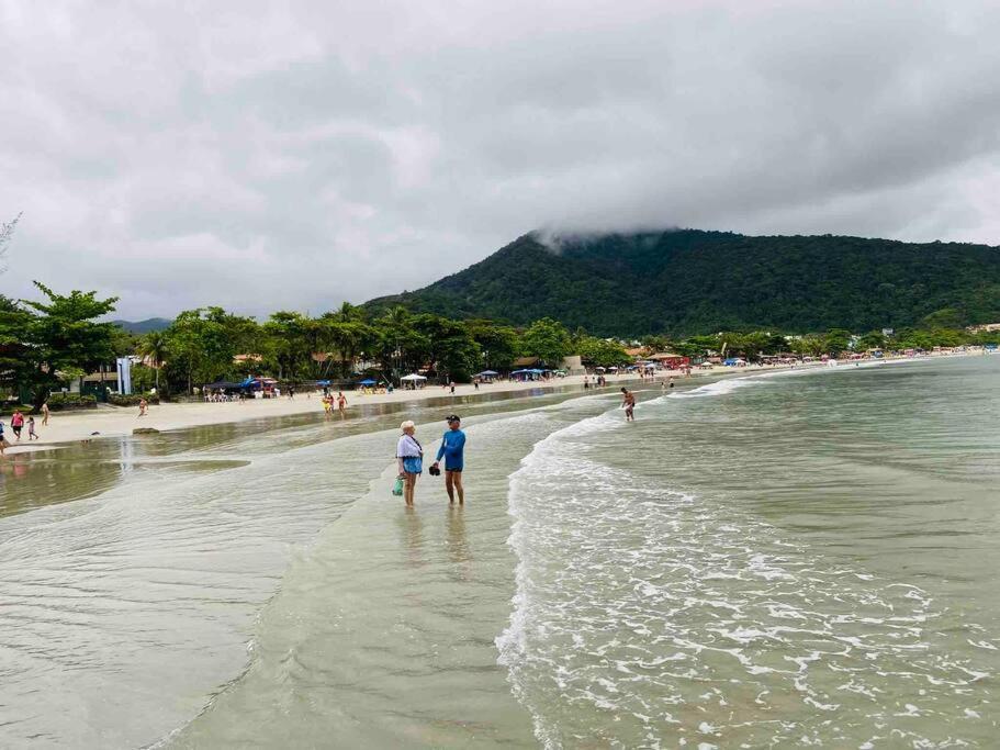 Adoraveis 2 Quartos Uma Linda Piscina, 2 Garagens Apartamento Ubatuba